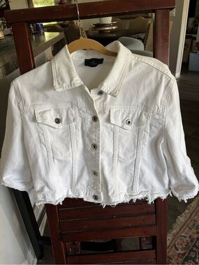 White Cropped Denim Jacket by Baci